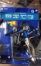 GRACO 17Y043 Contractor PC Airless Spray Gun w/RAC X LP 517 SwitchTip