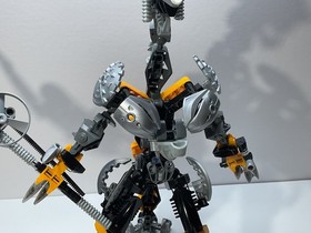 LEGO Bionicle The Shadowed One (LEGO Club Members Exclusive) K8761 Complete (A)