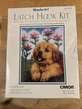 CARON WONDERART LATCH HOOK RUG KIT 4102 Golden Retriever Flower Pup 15" X 20"