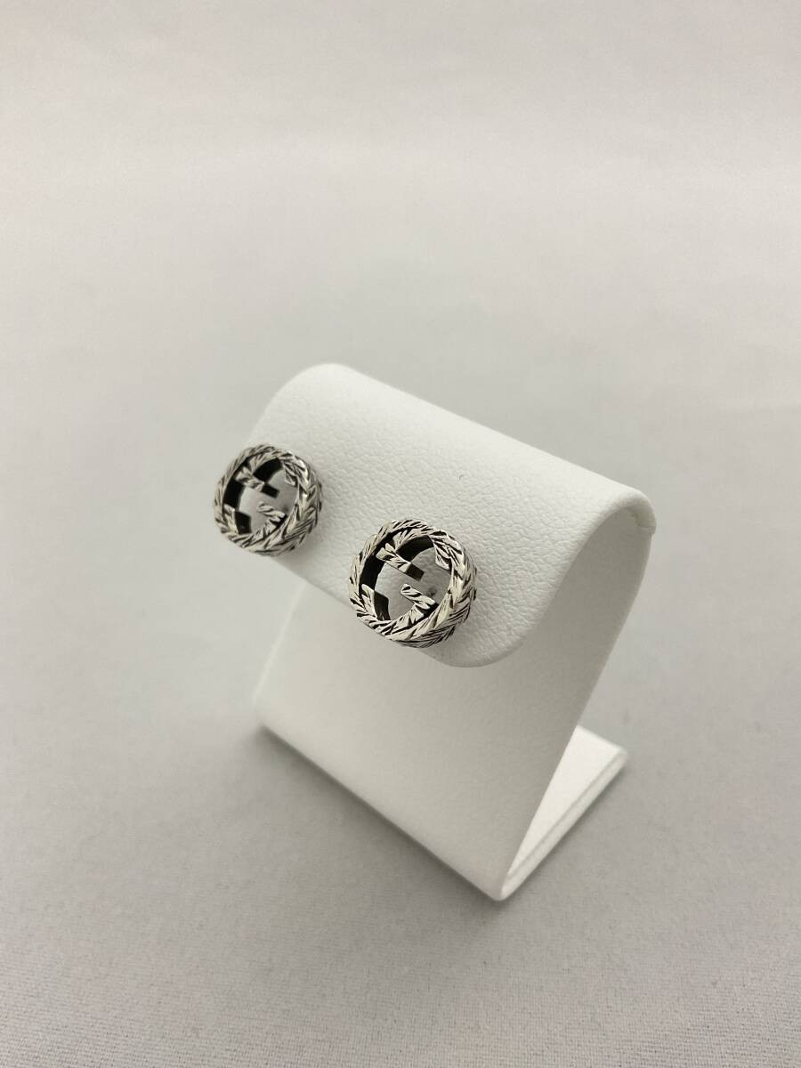 GUCCI Arabesque Interlocking Earrings with GG Log… - image 2