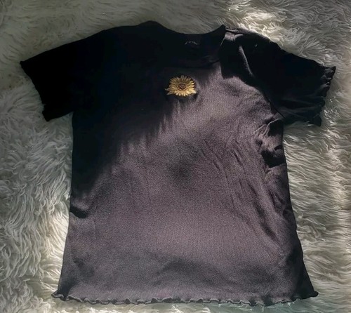 Art Class Shirt Size L (10/12) Soft And Comfortable, Stretchy W/Sunflower