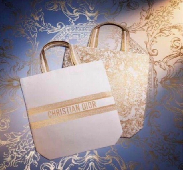 Sac fourre tout DIOR 2023 JARDIN de RÊVES nouveauté vacances cadeau VIP blanc ivoire JP neuf