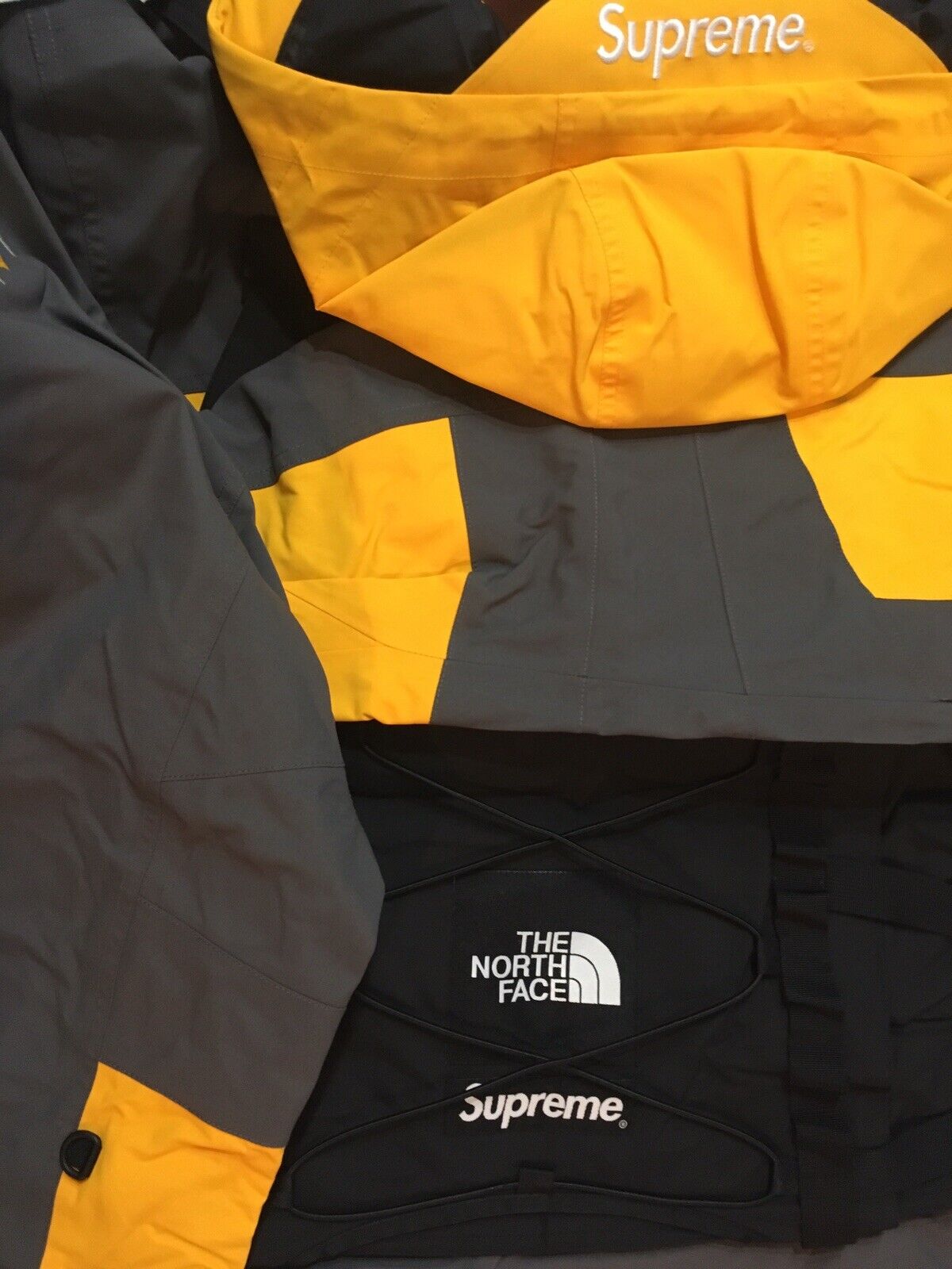 Supreme x The North Face Jacket and VEST Mens XL Yellow RTG Gore-Tex TNF  GOLD