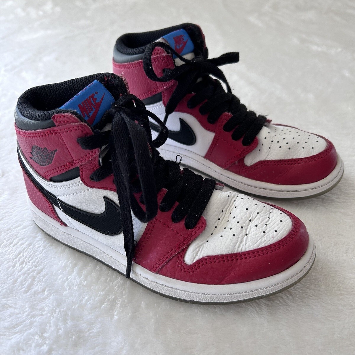 Nike Air Jordan 1 Retro High Origin Story Spiderman Size 1.5 Nike Air Jordan 1 Retro High Origin Story Spiderman Size 1.5