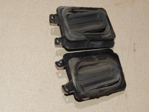 84 85 86 87 Honda Civic Dash Vent Shut off Left & Right side - Picture 3 of 3
