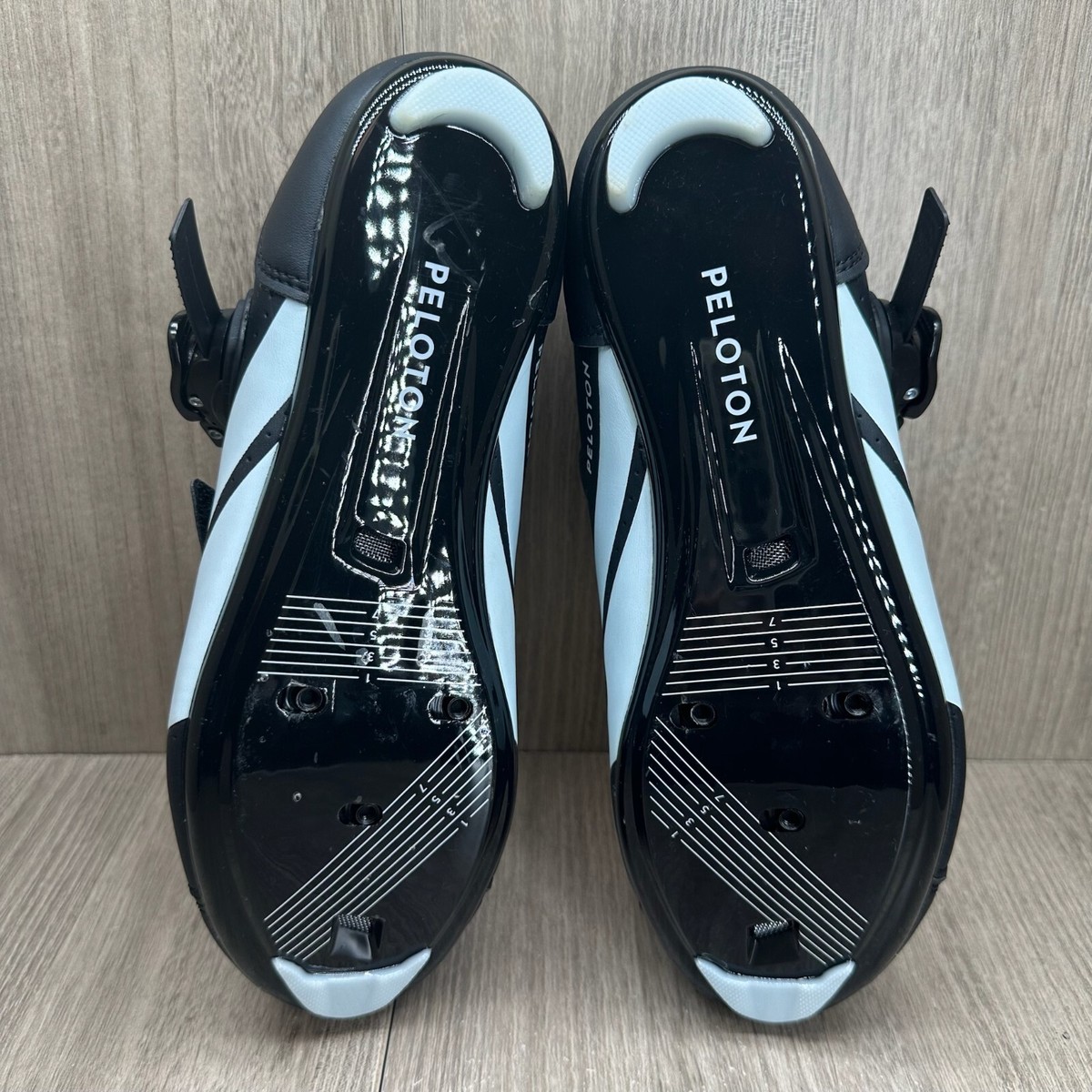Peloton Cycling Shoes Mens Sz 6.5 Low Top Adjustable Hook & Loop Strap Black Red Peloton Adults Size euro 46 Cycling Shoes - Black Red US  main image 4