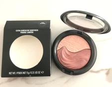 MAC Extra Dimension Skinfinish SHAPE THE FUTURE