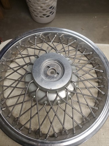 4 1980s IMPALA CAPRICE WIRE SPOKE 14" Hubcaps WHEELCOVERS OEM Original (O25) - Picture 4 of 10