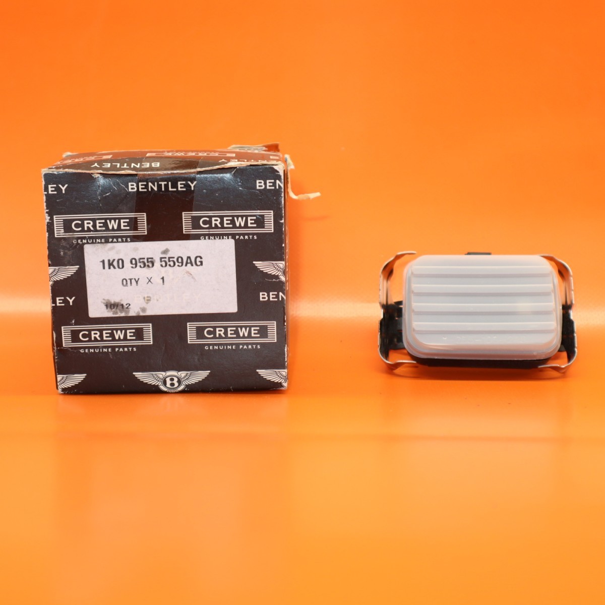 Bentley Continental GT 2006-2010 FRONT Rain sensor P/N 1K0955559A