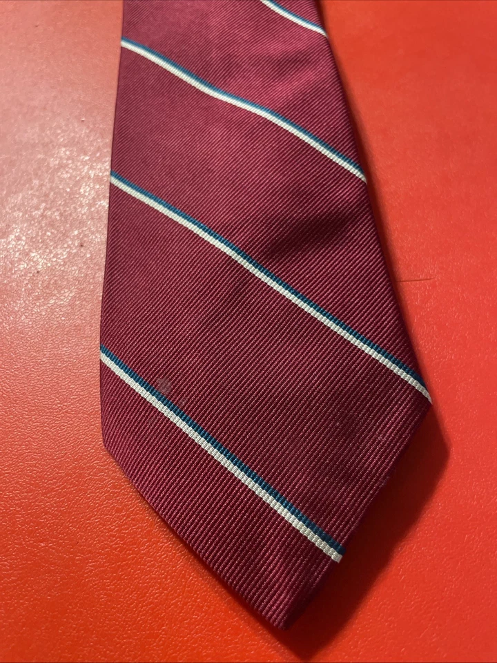 Corbata a rayas semi delgada de seda Lord & Taylor Repp usada en excelente estado EE. UU. Organzine Warp Foto 2 de 4