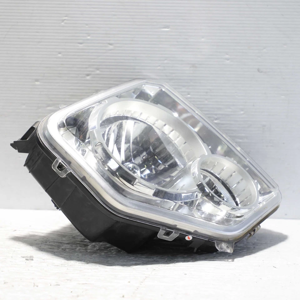2008-2012 Jeep Liberty Chrome Halogen Right Side Headlight OEM 55157338-AE - Image 3 of 4