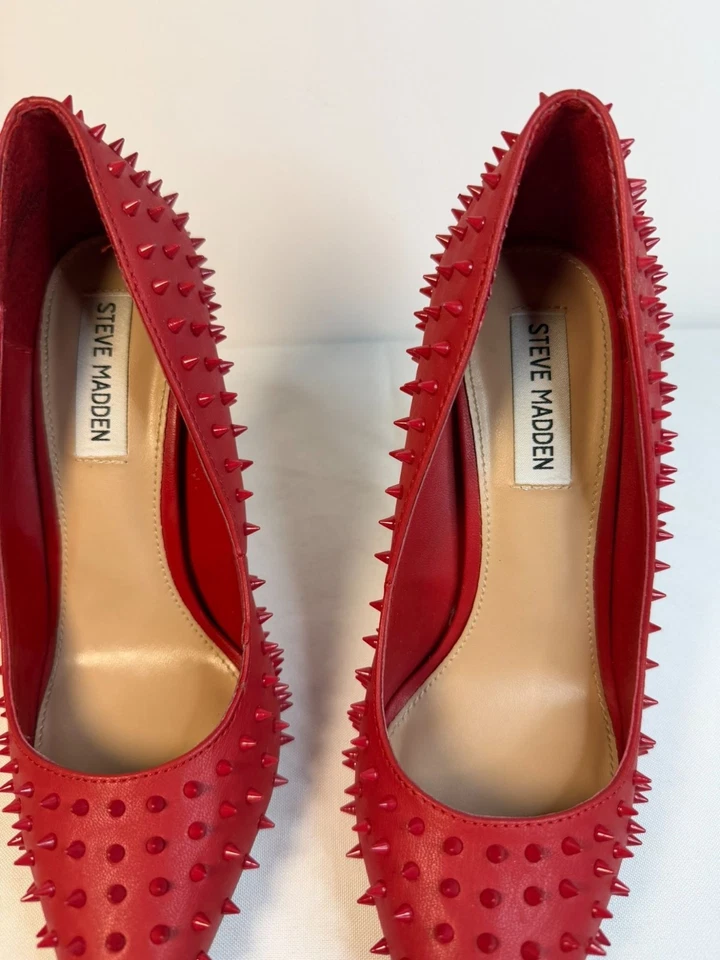 Zapatos de salón Steve Madden Vala rojos puntiagudos para mujer talla 7 formales de tacón de aguja alto elegantes Foto 3 de 4