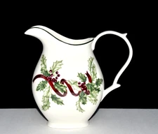 Charter Club Winter Garland * PITCHER * Christmas, Holly Berries NEW/TAG