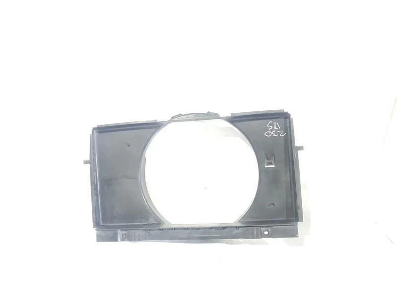 Cubierta del ventilador del radiador OEM 2003 2004 2005 2006 2007 OEM Hummer H2 Foto 2 de 4