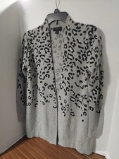 Charter Club 100% Cashmere Animal Design Gray/Black Flyaway Cardigan Swtr Med
