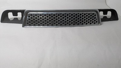 Used Lower Grille fits: 2007 Gmc Yukon Denali lower Lower Grade A