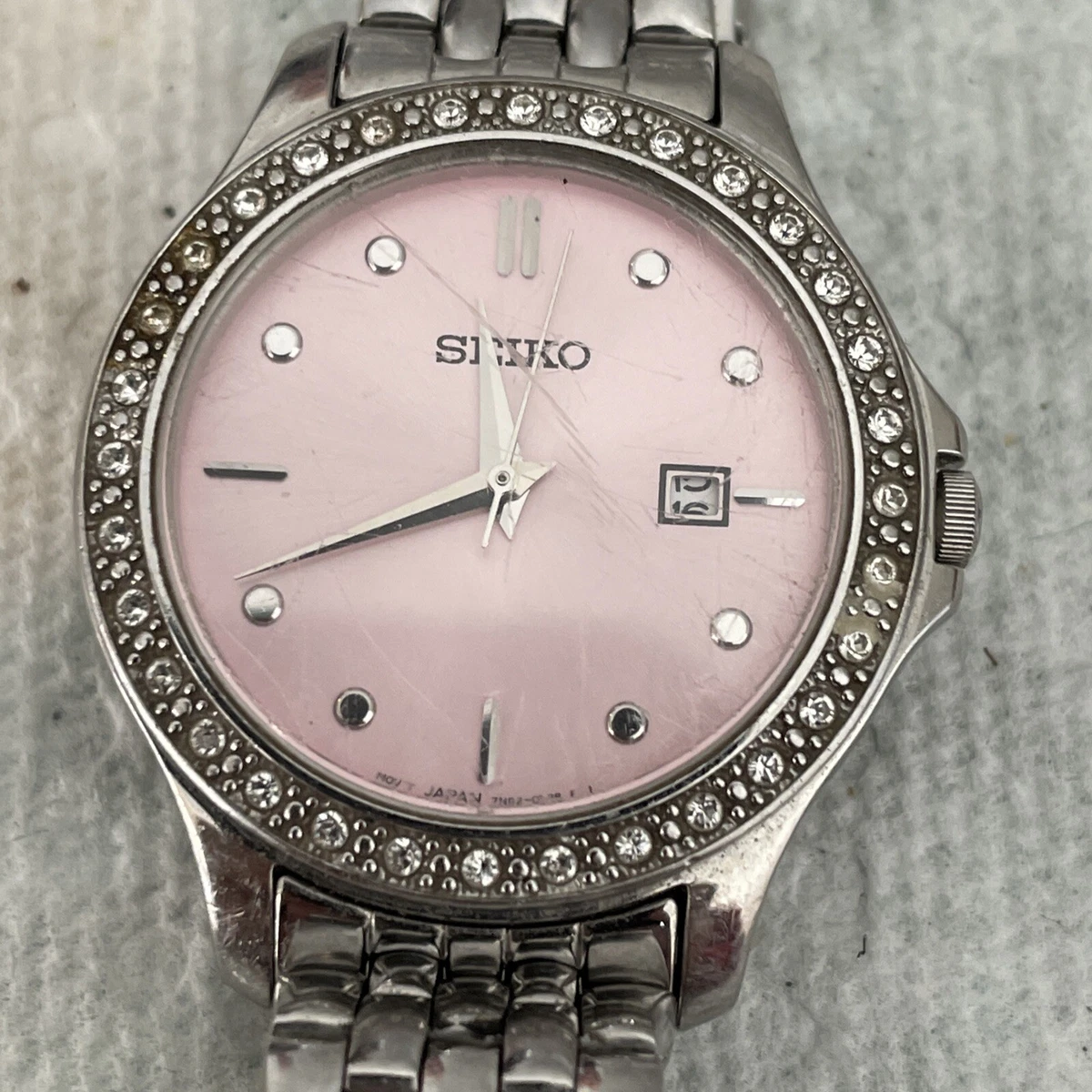 Seiko ladies silver best sale watches