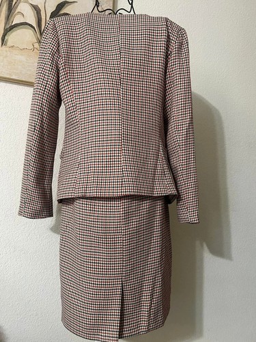 DANILLO Women's Houndstooth Long Sleeve Front Closure 2pc Skirt Suit Size 6-NWT - Picture 5 of 21