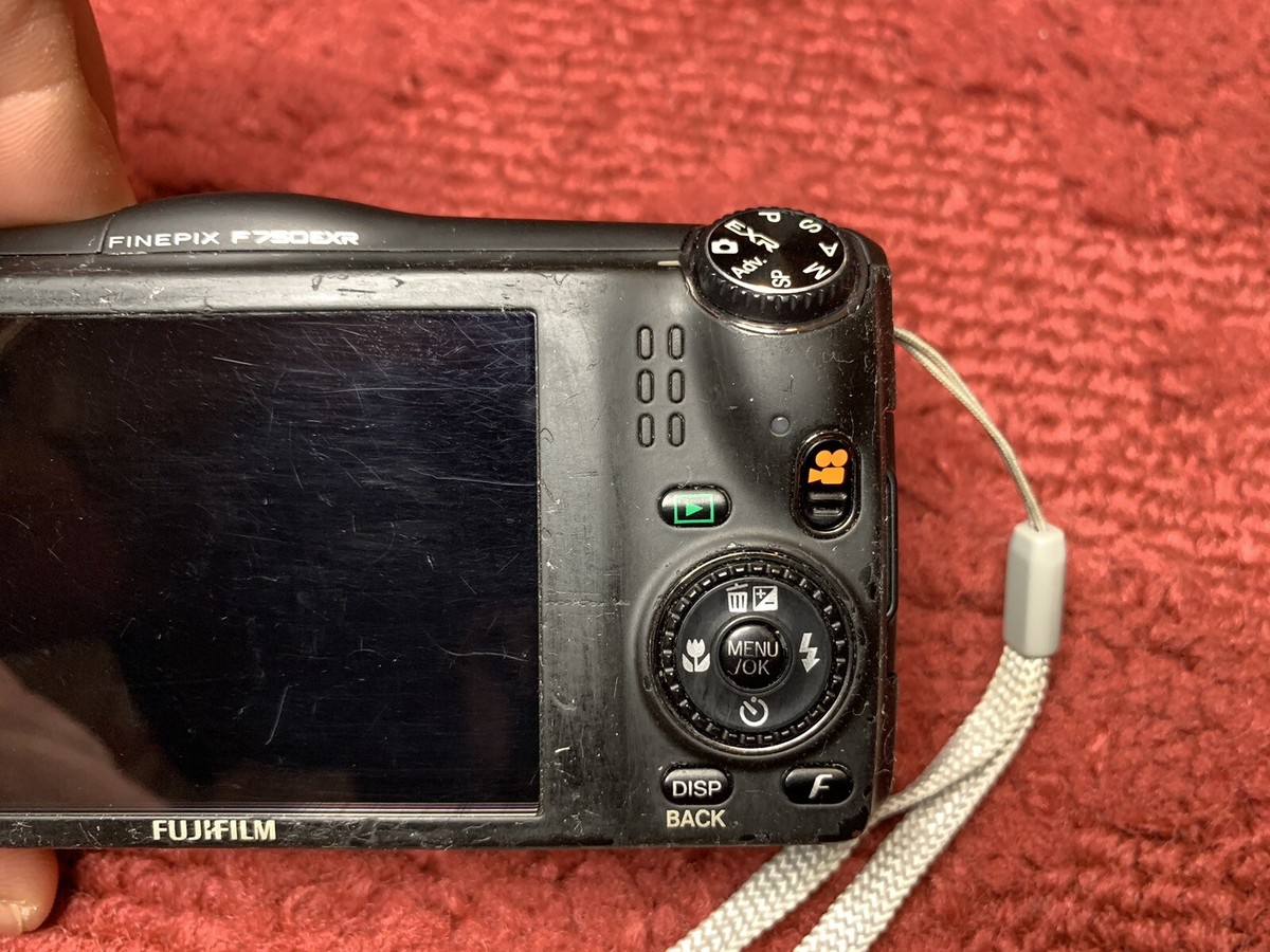 Fujifilm FinePix F Series F750EXR 16.0MP Digital Camera