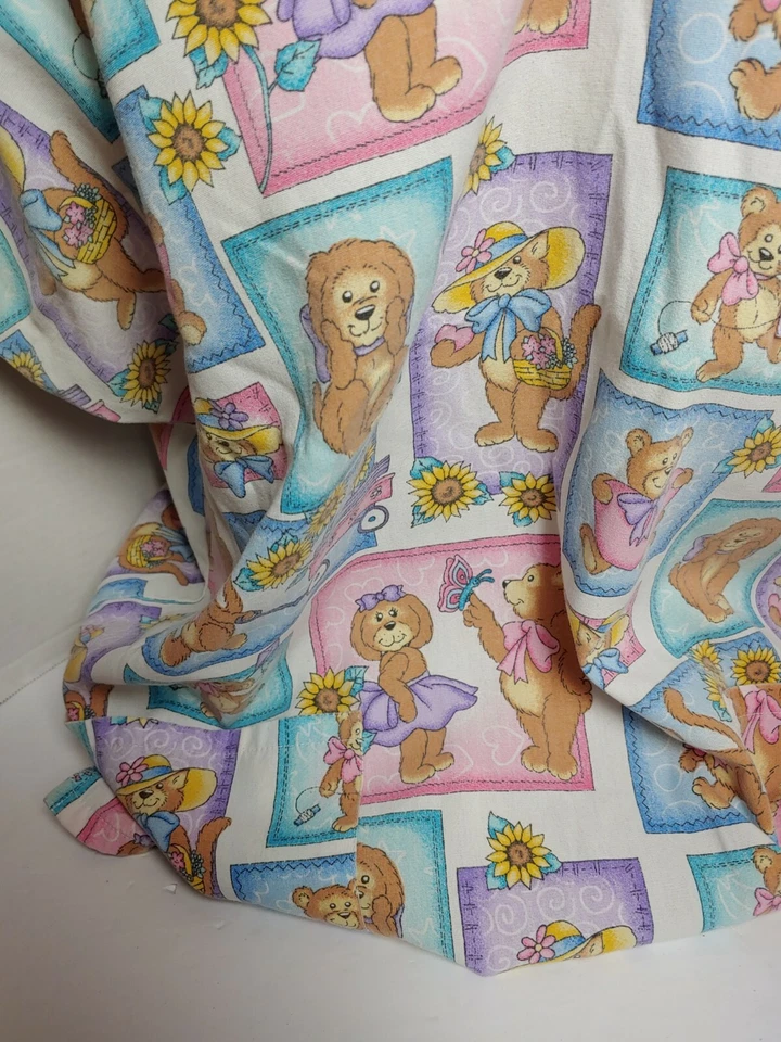 Osos de peluche exfoliantes de enfermera L bolsillos simples básicos colores pálidos Foto 2 de 4