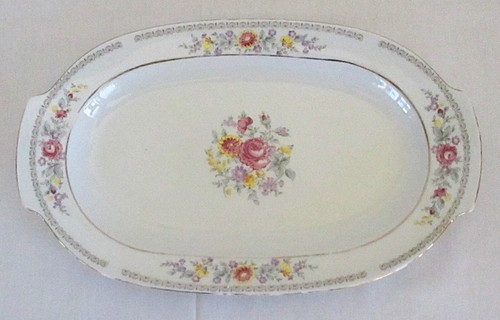 Henneberg Porcelain Serving Tray 12.625 Inches Long German Democratic Republic - Picture 12 of 12