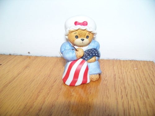 1986 Enesco Lucy Rigg American Flag