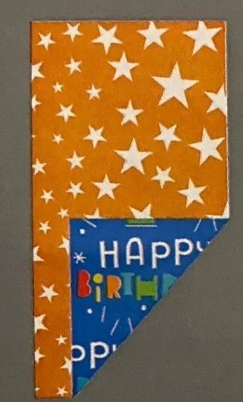 Nuevo en caja Papel de envolver de regalo de dos caras con 3 sellos: H cumpleaños/globos/cupcakes 75 pies cuadrados Foto 3 de 4