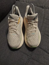 Size 6.5 - Hoka One One Clifton 9 Vanilla Astral W Running Shoes Exercise 