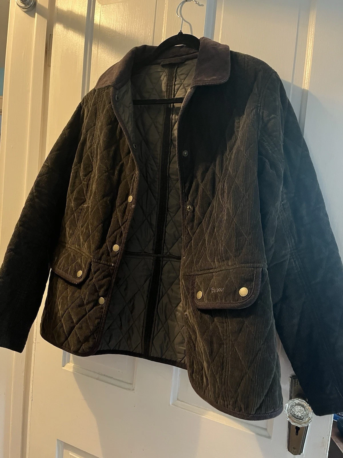 Womens Quilted BARBOUR corduroy Jacket Brown Snap Closure US size 14 SEE PHOTOS
Opens in a new windo
