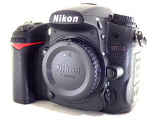  3,200s/c Only  Nikon D7000 16.2MP Digital SLR Camera Body Set w/o Lens Japan 