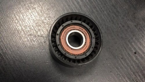 BMW 1 F20 F21 2013 Riemenscheibe Riemenspannrolle 000000470