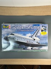 Revell Space Shuttle Discovery 1:144 Unassembled Model Kit with Historical Book