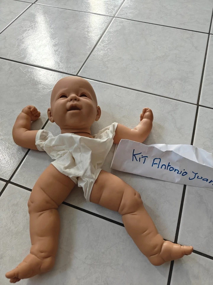 kit bébé reborn d'antonio Juan neuf - Photo 1/3