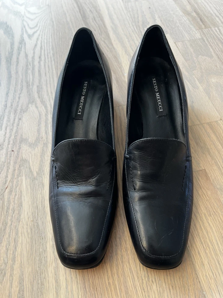 Mocasines italianos Sesto Meucci negros, cuero suave mantecoso, para mujer talla 9 estrechos Foto 2 de 4