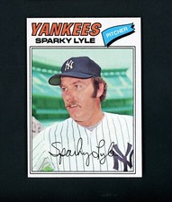 1977 Topps Burger King New York Yankees Baseball Cards 20