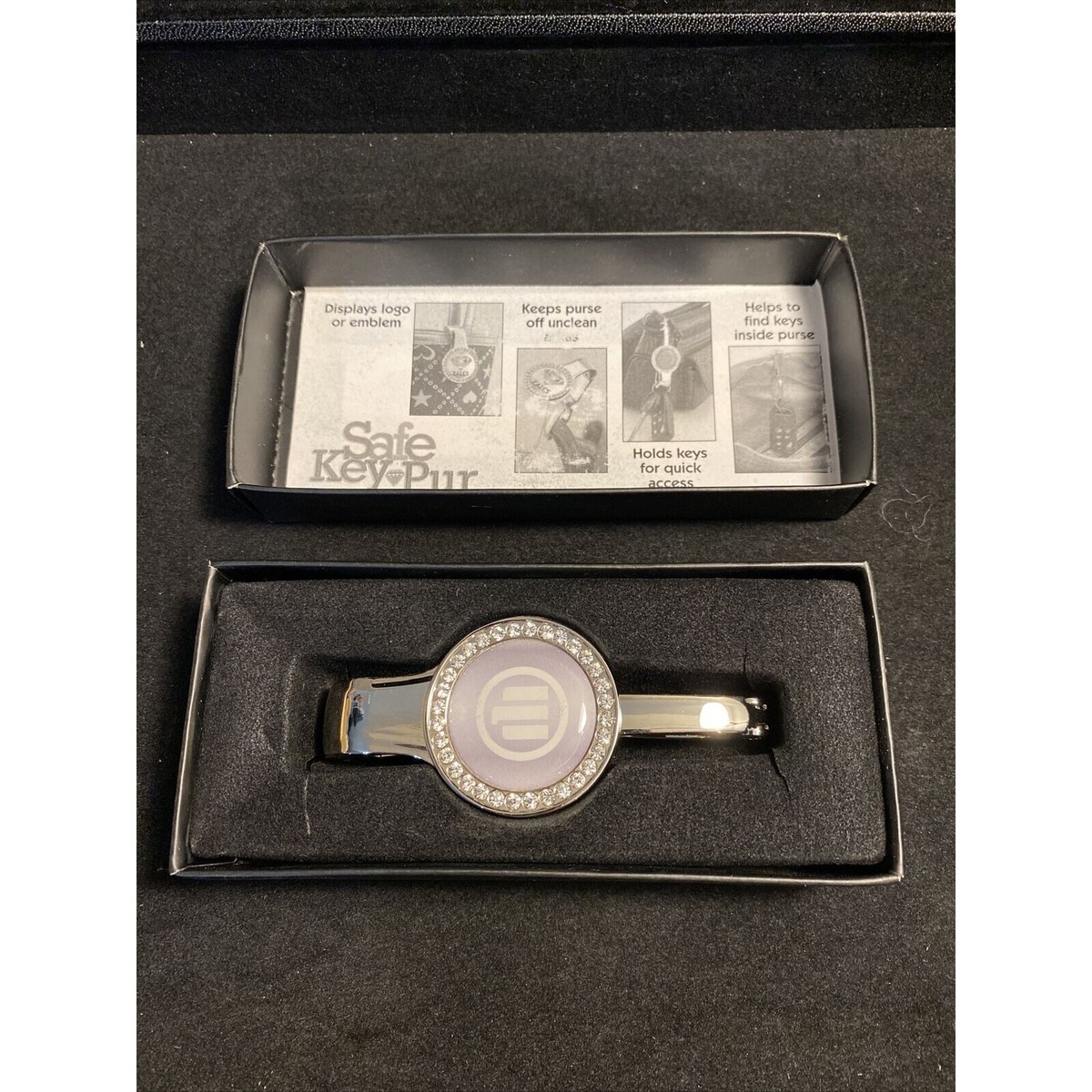 Safe Key Pur Purse Key Ring Holder Silver Tone Simulated Diamond 