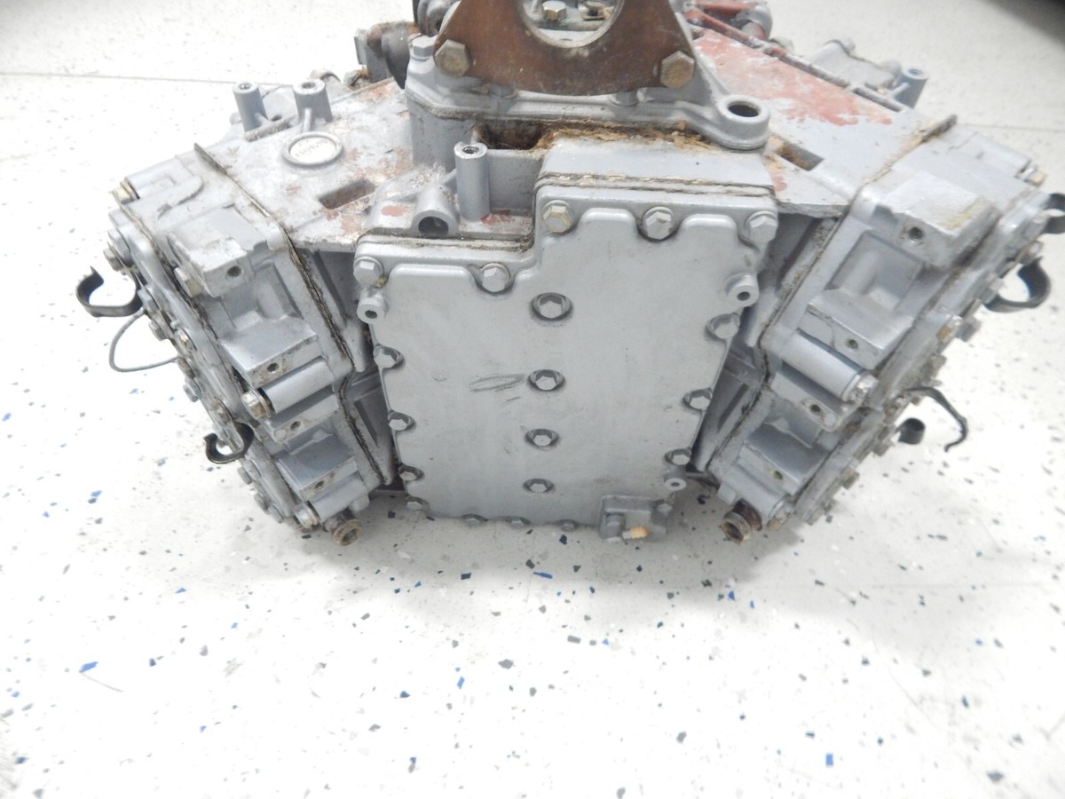 Johnson / Johnson Enos / ‘1988 SEALED品 Amazon.com: Johnson Evinrude Lower Unit Seal Kit 85 Hp V-4