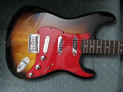 ~Cashified~ Fender Squier StratoCaster, Optional Bridge HumBucker