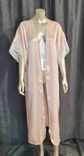 Val Mode VINTAGE Peach Satin Lace BRIDAL ROBE Size Large Lingerie NEW - NO BELT