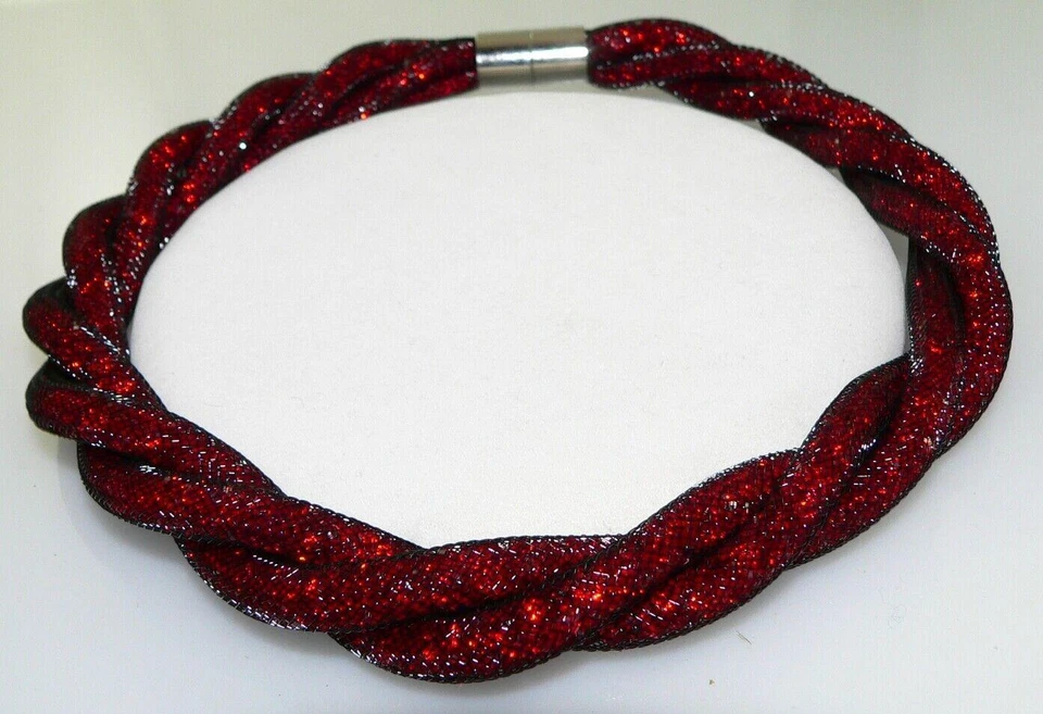 Statement Kette Mesh Schlauch 3fach gedreht Kristalle Light Siam rot Magnet 286 - Bild 4 von 4