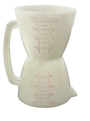 Vintage Tupperware Double Sided One Cup Measuring Wet /Dry Red Lettering 