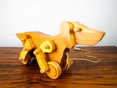 wooden dachshund pull toy