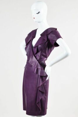 chinese dress ladies Oscar de la Renta // Brown Leather Sheath Dress  VSP Consignment