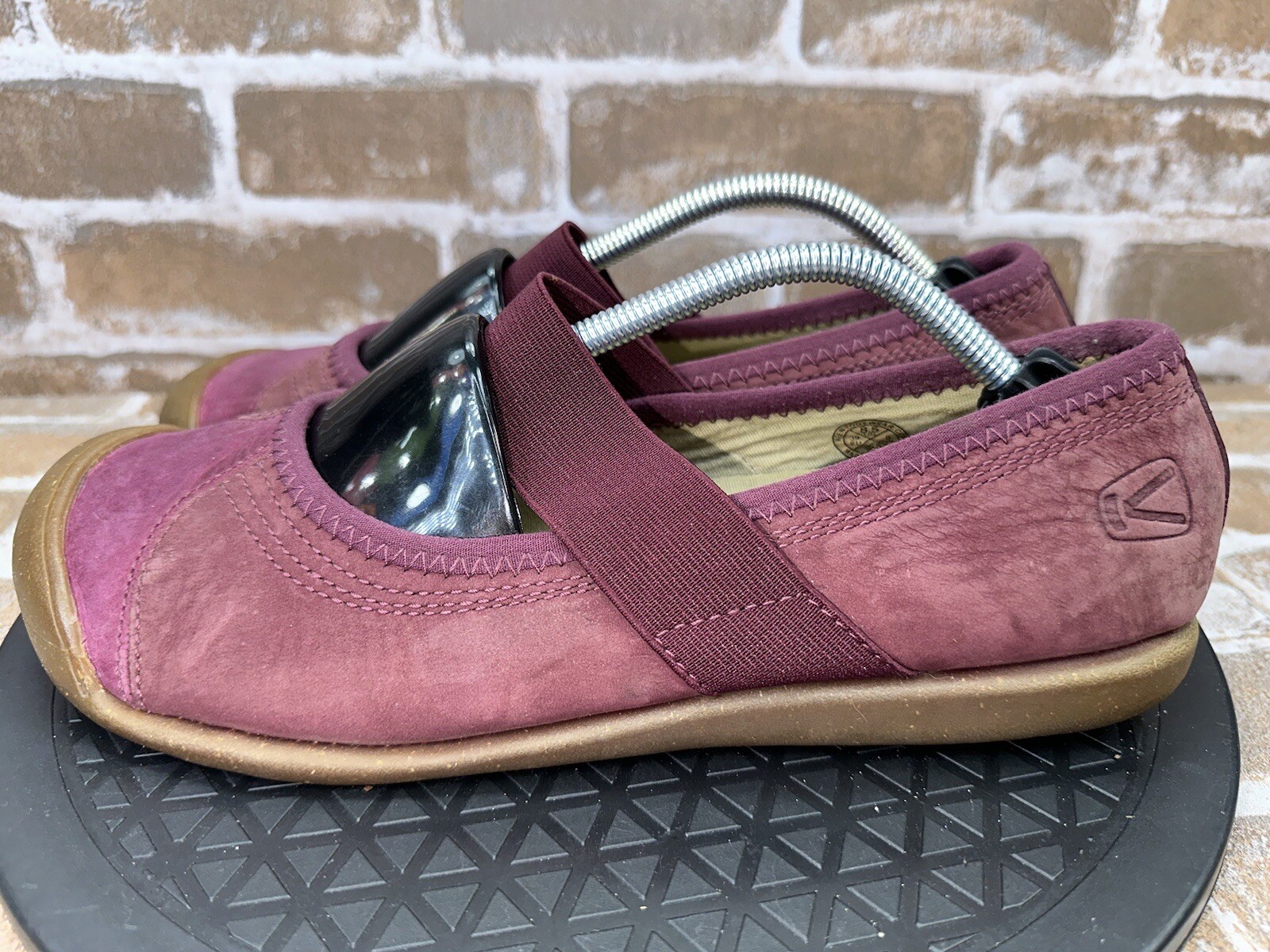 Keen Sienna Mary Jane Slip On Comfort Ballet Flat Pink Purple Women’s Size 8.5