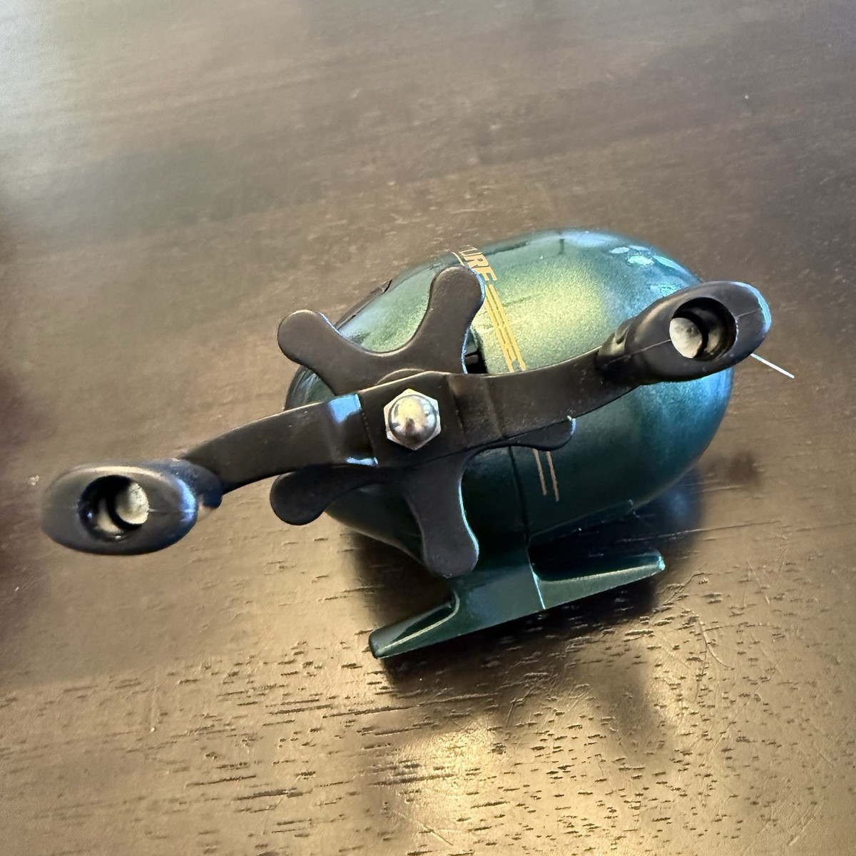 Zebco Adventure Spincast Fishing Reel Green Push Button Works | eBay