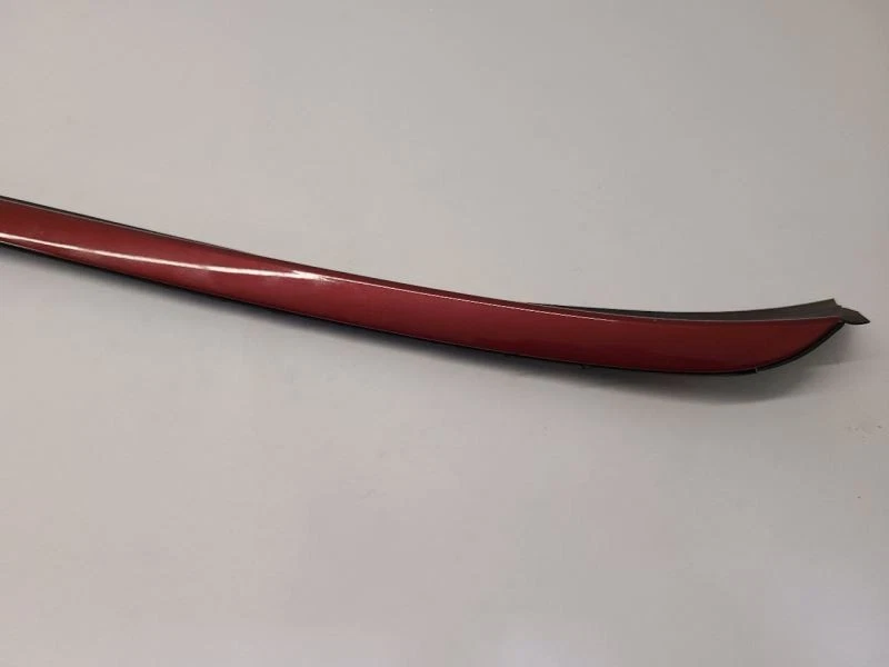 HYUNDAI SANTA FE 2013-2019 DERECHO DERECHO DERECHO PARABRISAS DELANTERO MOLDURA ROJO Foto 2 de 4