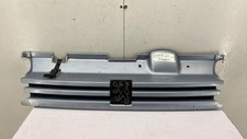 Calandre Peugeot 405
