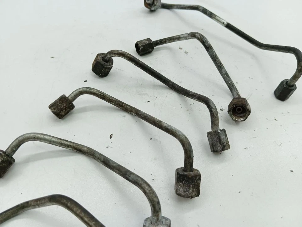 KIA Carens II 2009 Tuyau d'alimentation d'injecteur de carburant 103kW AMD162693 - Photo 4/4