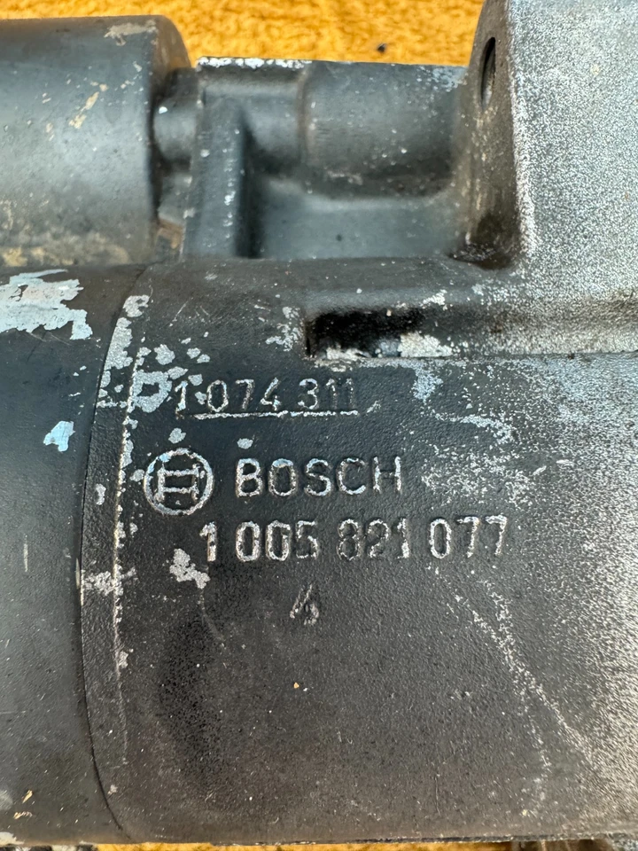Motor de arranque CHRYSLER TC MASERATI 1989-1991 BOSCH 1005821077 2,2 L turbo fabricante de equipos originales Foto 2 de 4