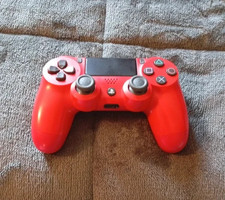 Sony DualShock 4 V2 Manette de Jeu sans Fil pоur PlayStation 4 - Rouge